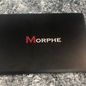 Morphe eyeshadow palette & Urban Decay palette